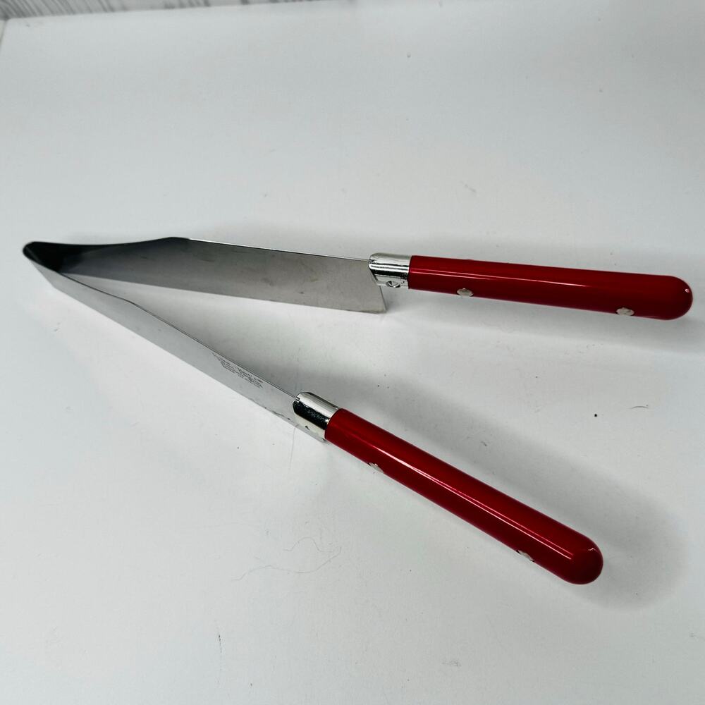 Vtg Kake-Kut'r Brand Stainless Steel Cake Cutter Pointed End Red